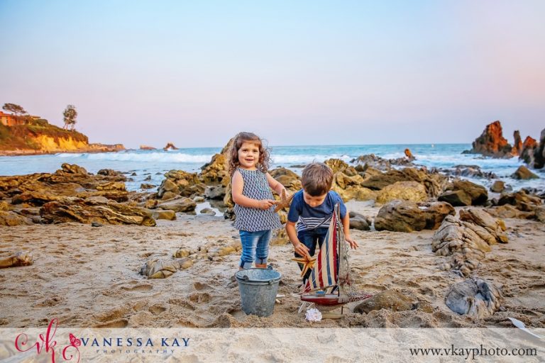 Summer beach portraits with the whole family! {OC family portrait photographer}